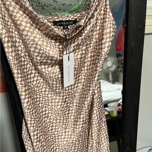 BNWT Dynamite Silk Dress - Picture 1 of 3